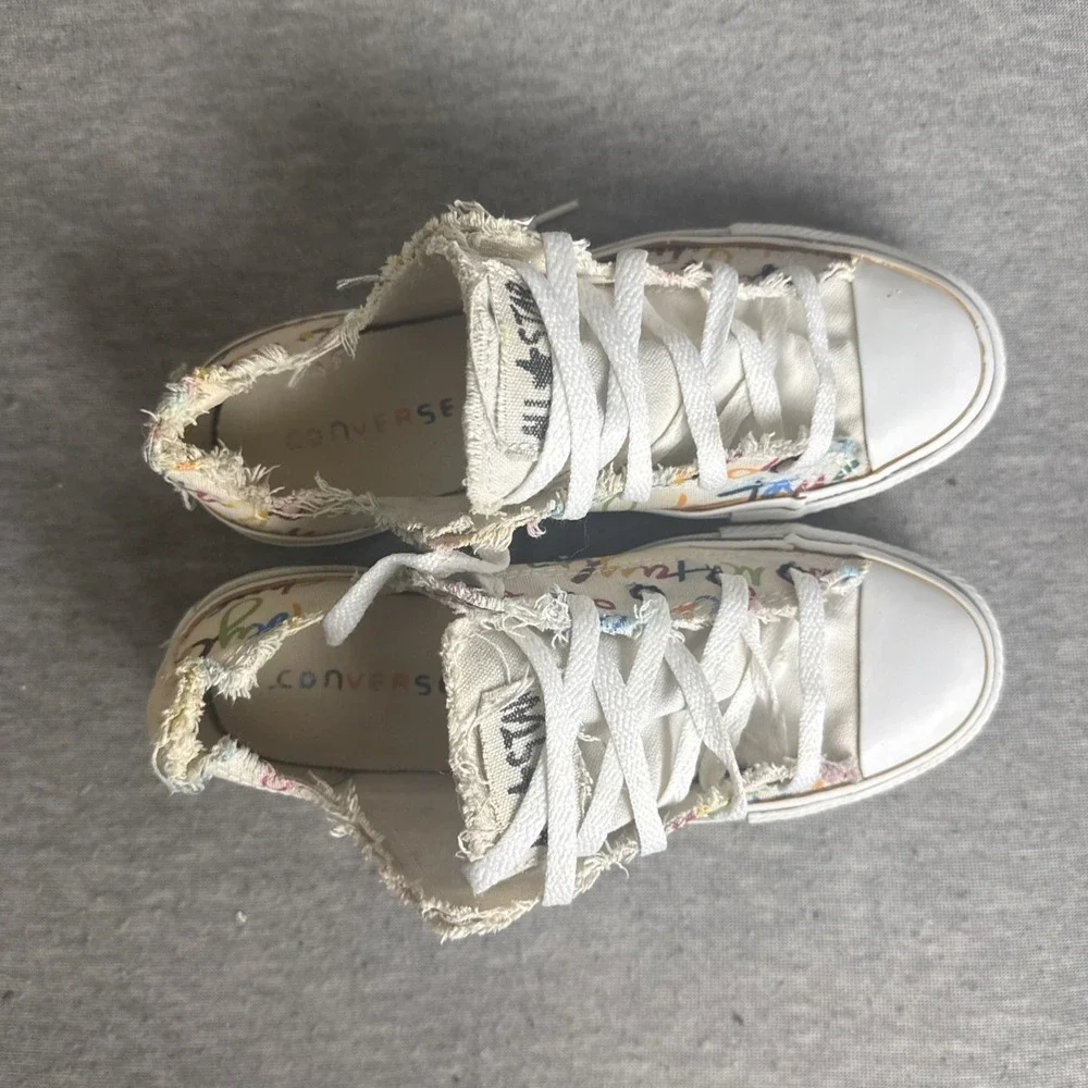 CONVERSE CHUCK  TAYLOR WOMEN'S ALL STAR DISTRESSED RAW EDGE‎ SNEAKERS SIZE 6 - Picture 9 of 10